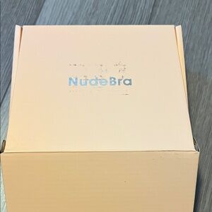 NudeBra Adhesive Bra